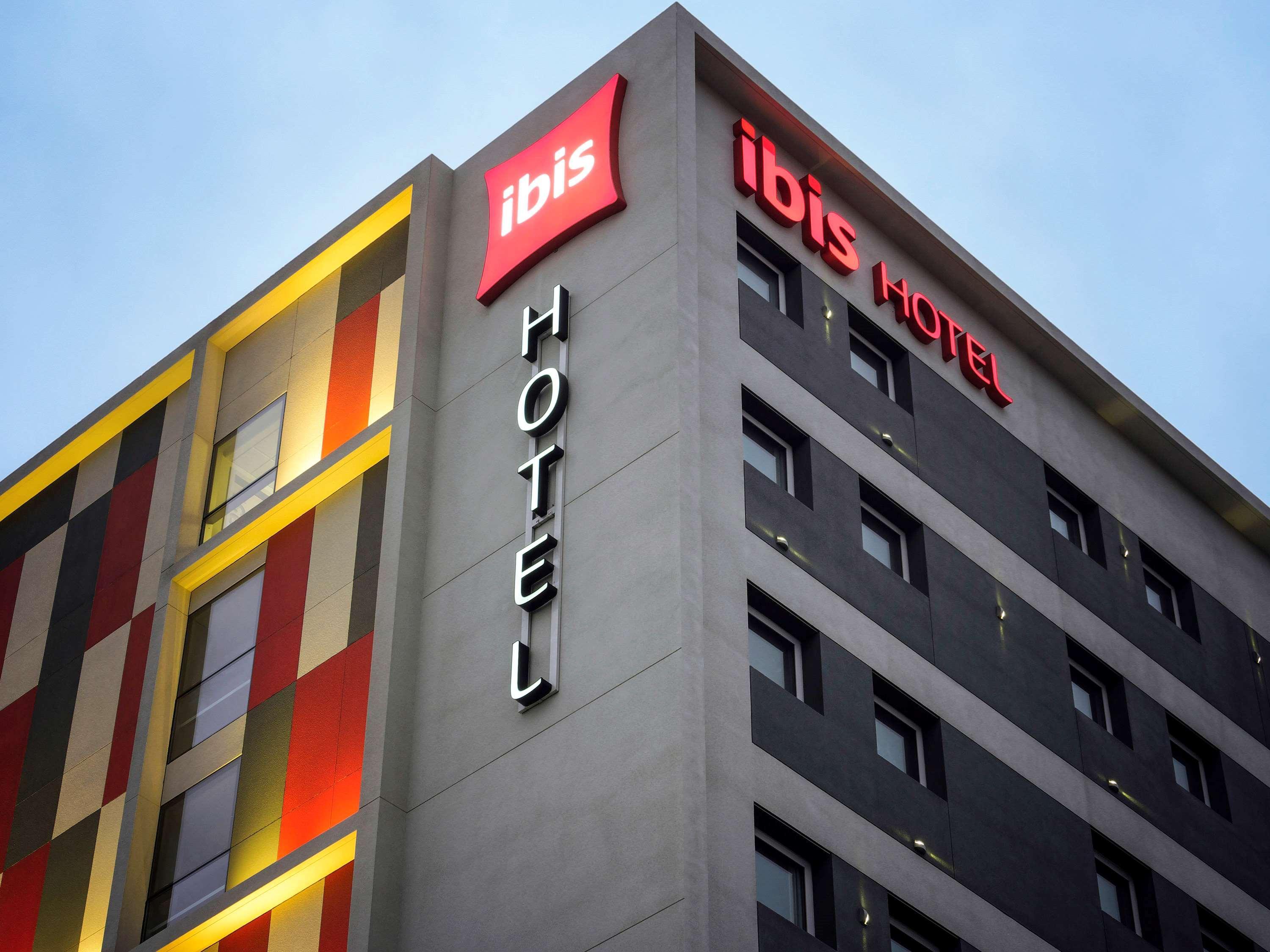 Ibis Trujillo Hotell Exteriör bild