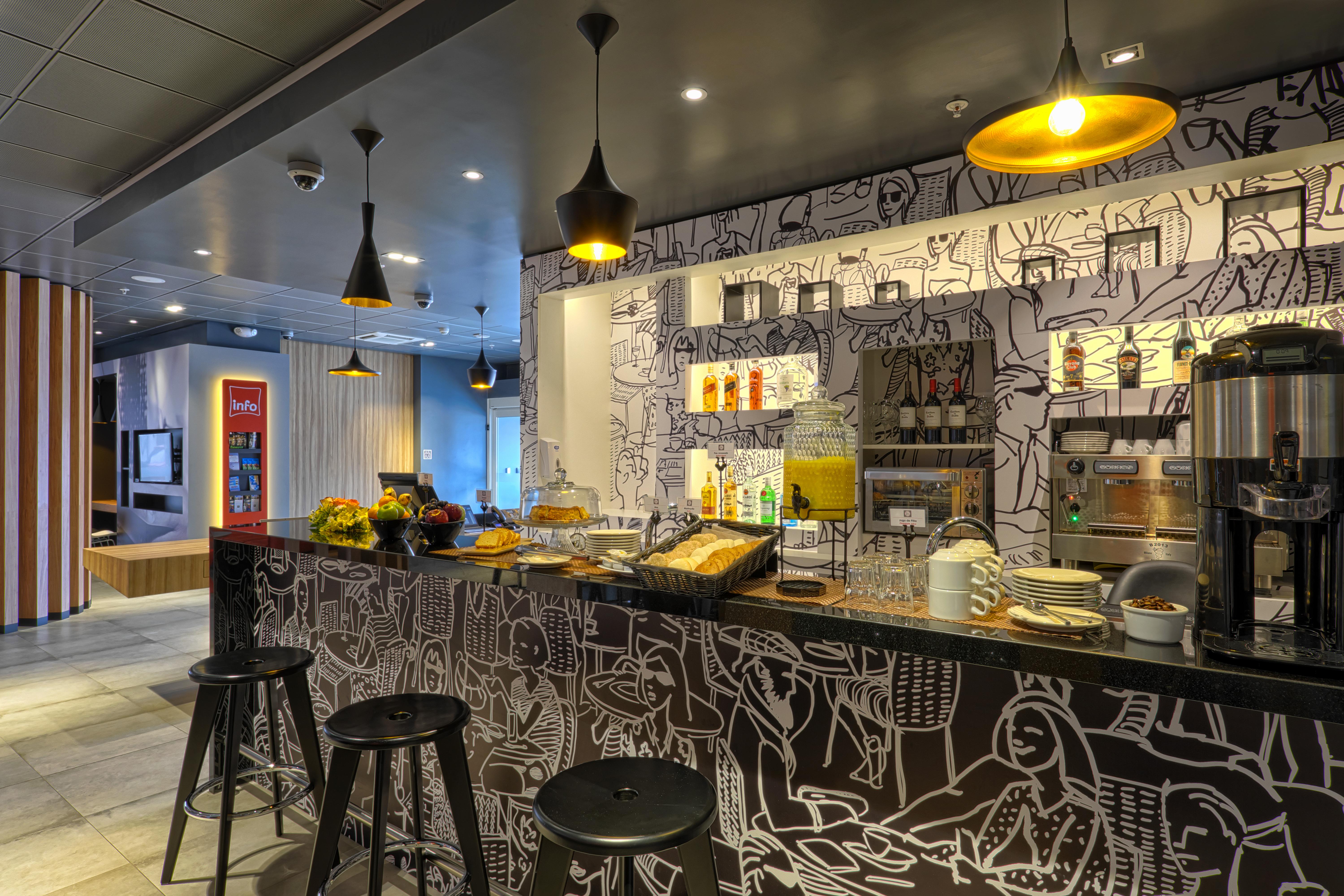 Ibis Trujillo Hotell Exteriör bild