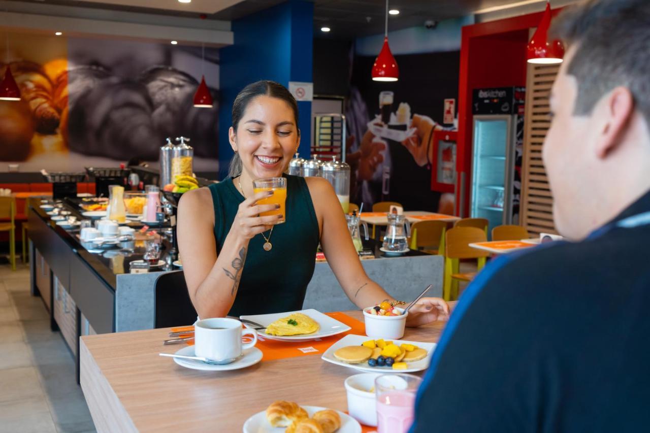 Ibis Trujillo Hotell Exteriör bild