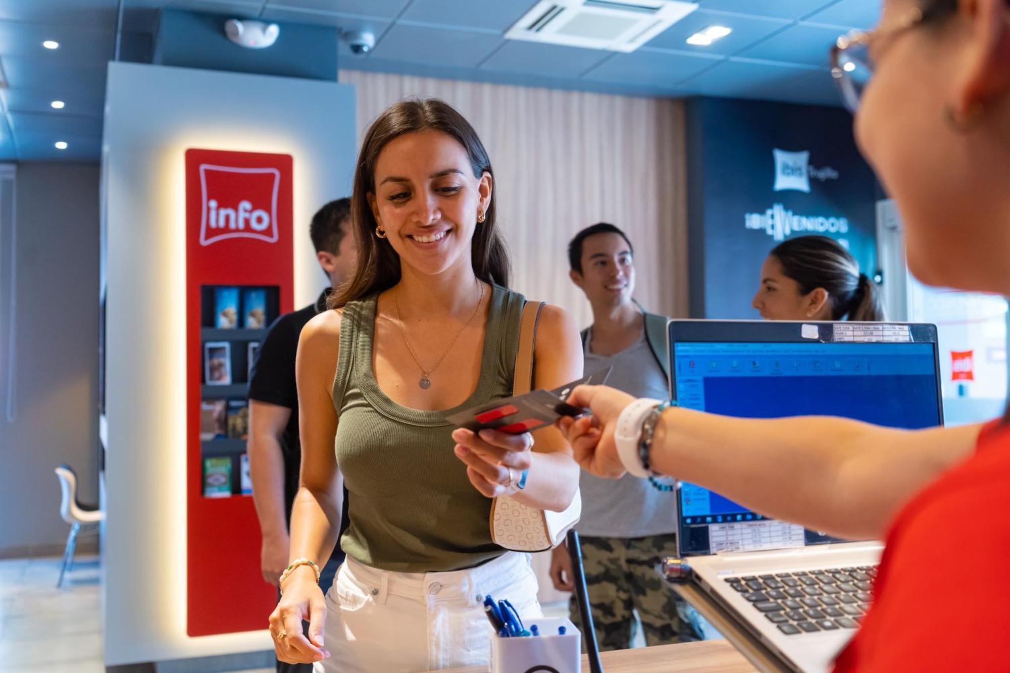 Ibis Trujillo Hotell Exteriör bild
