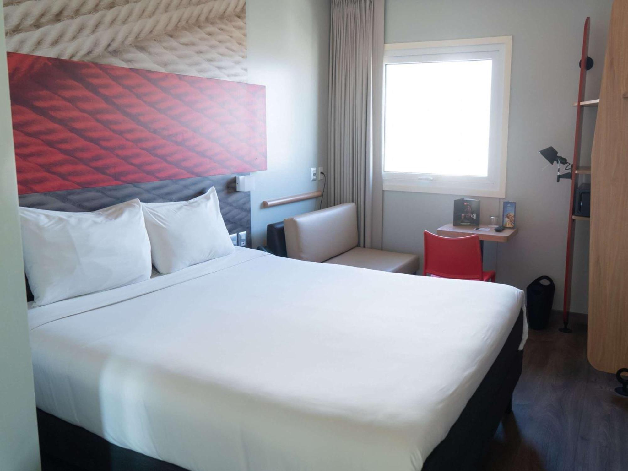 Ibis Trujillo Hotell Exteriör bild