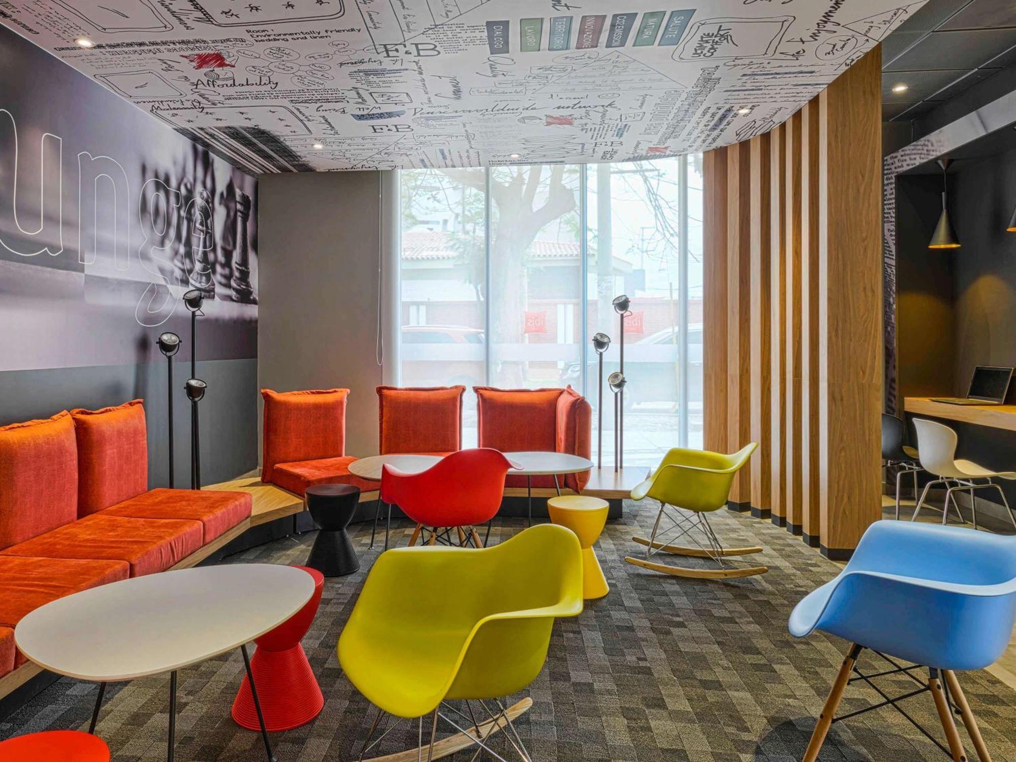 Ibis Trujillo Hotell Exteriör bild
