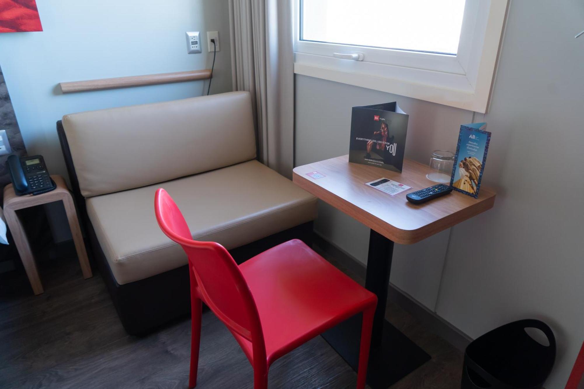 Ibis Trujillo Hotell Exteriör bild